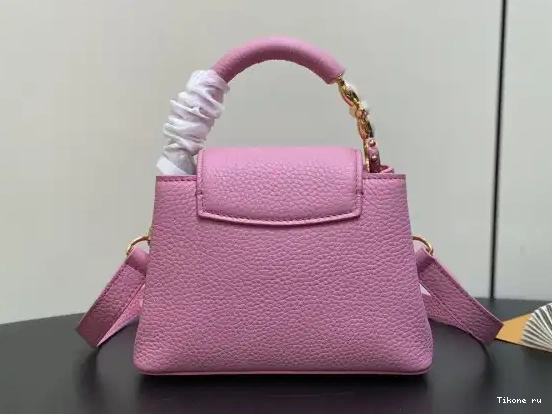 Affordable CAPUCINES LOUIS MINI-21*14*8CM VUITTON 0523